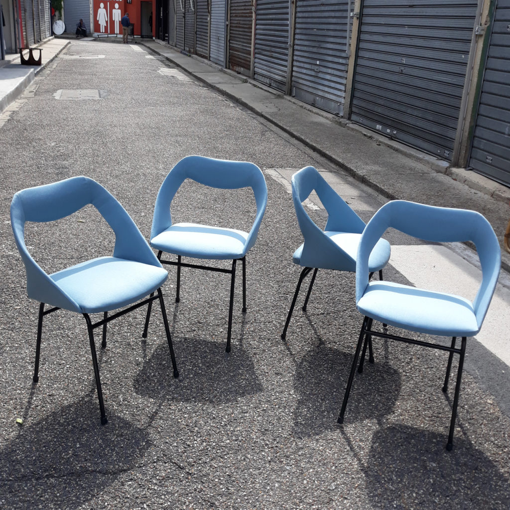 Suite de quatre chaises Mexico par Louis Paolozzi sur Circa51