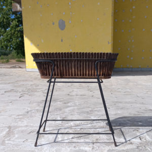 Jardinière par Mathieu Matégot sur Circa51