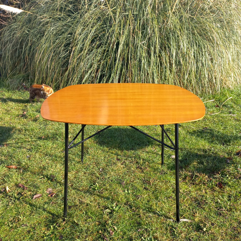 Table 135bis par André Simard sur Circa51