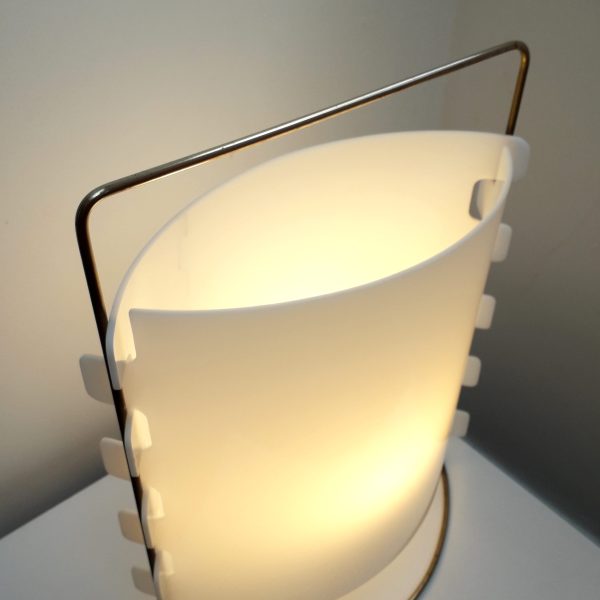 Lampe à poser M5 par Joseph-André Motte (1925-2013) sur Circa51