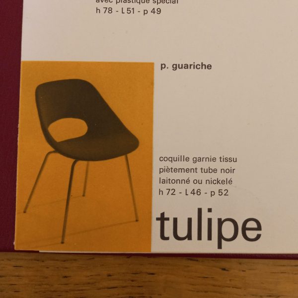 Paire de chaises Tulipe par Pierre Guariche sur Circa51