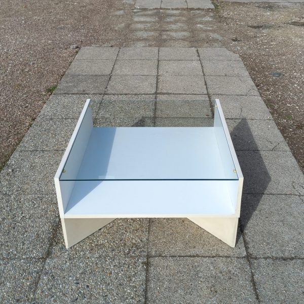 Table basse Aquilon par Pierre Guariche sur Circa51