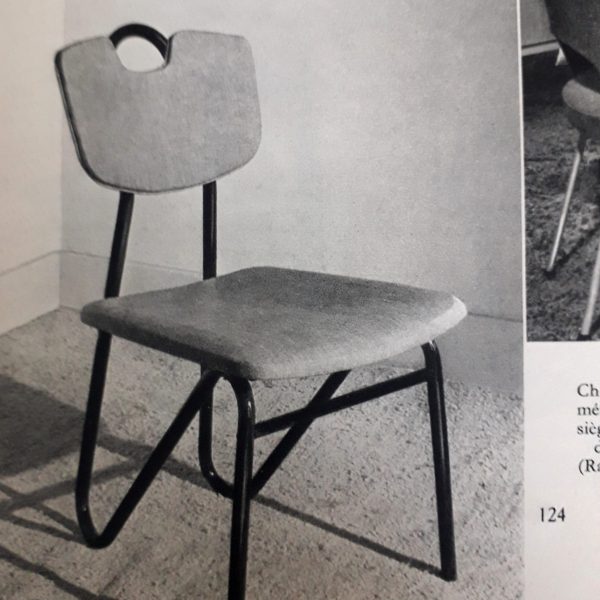 Chaise Prefacto par Pierre Guariche sur Circa51