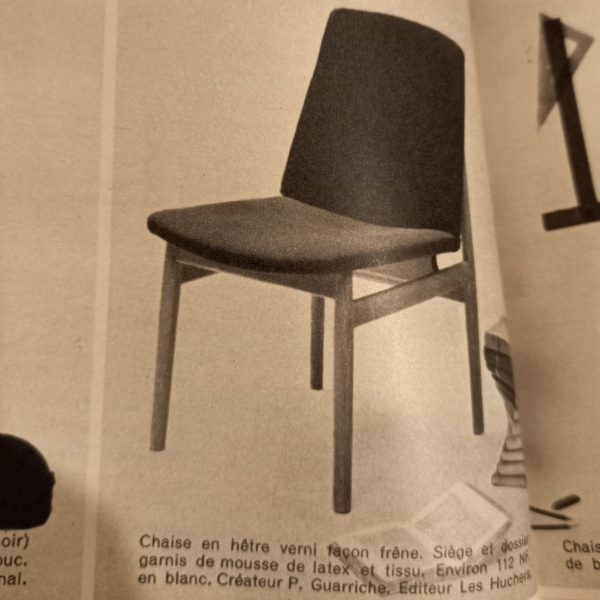 Chaises par Pierre Guariche sur Circa51