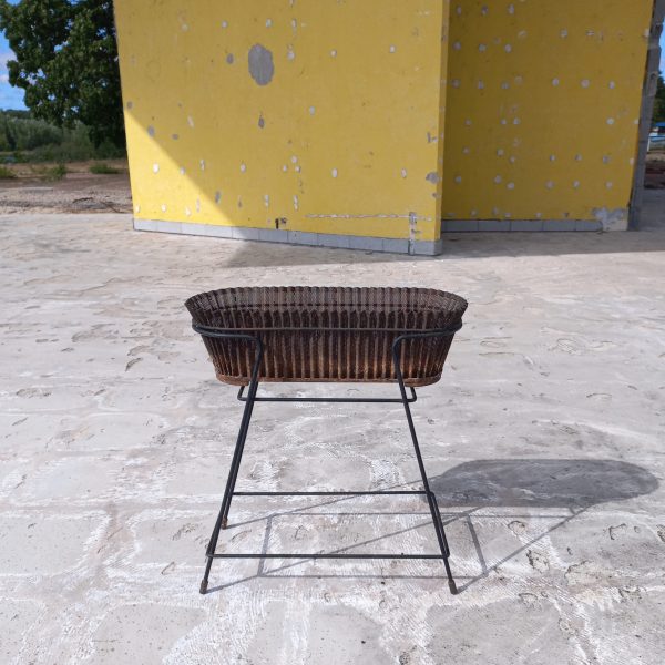 Jardinière par Mathieu Matégot sur Circa51