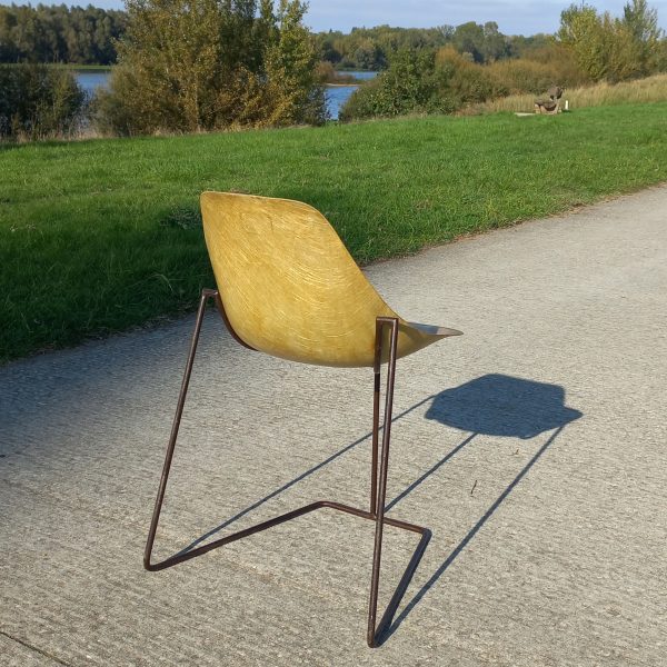 Chaise Coccinelle par René-Jean Caillette sur Circa51