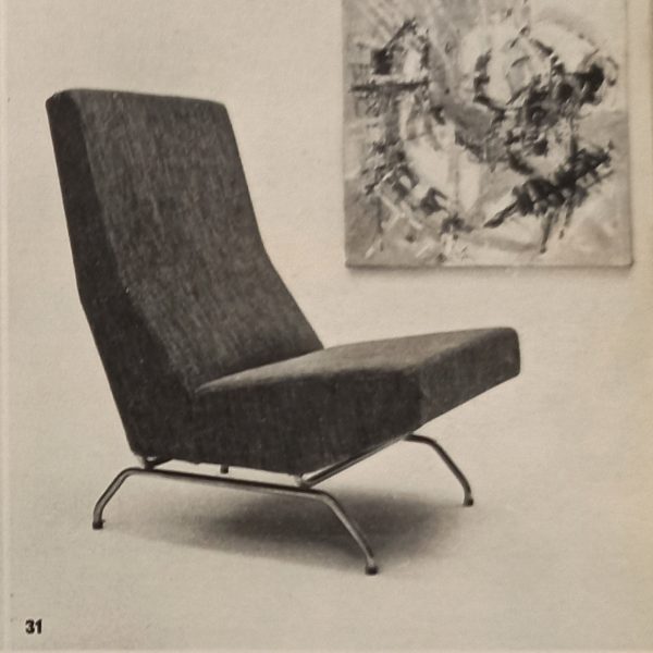 Paire de chauffeuses par Dangles et Defrance sur Circa51