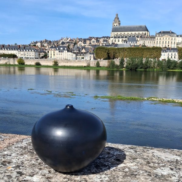 Vase par Suzanne Ramié Madoura sur Circa 51